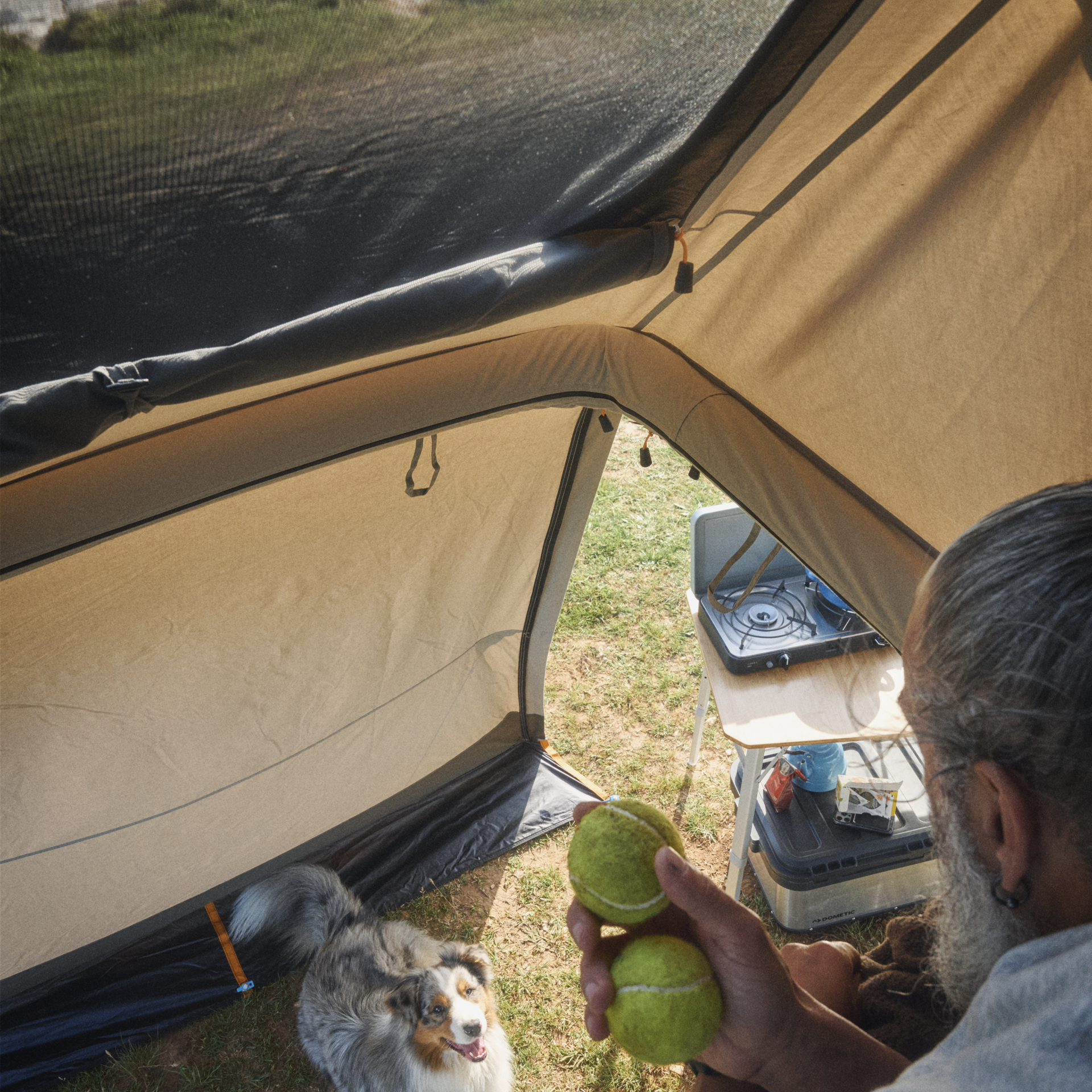 https://www.dometic.com/externalassets/16-1606-160601-160601006_9120002266_113218.png