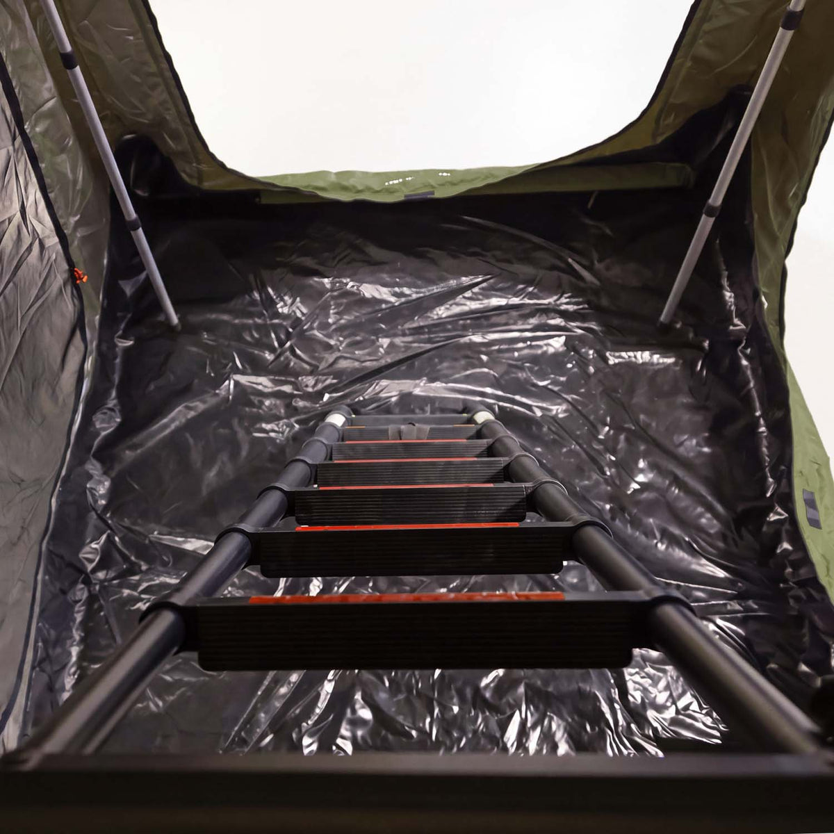 23Zero Armadillo Horizon annex room