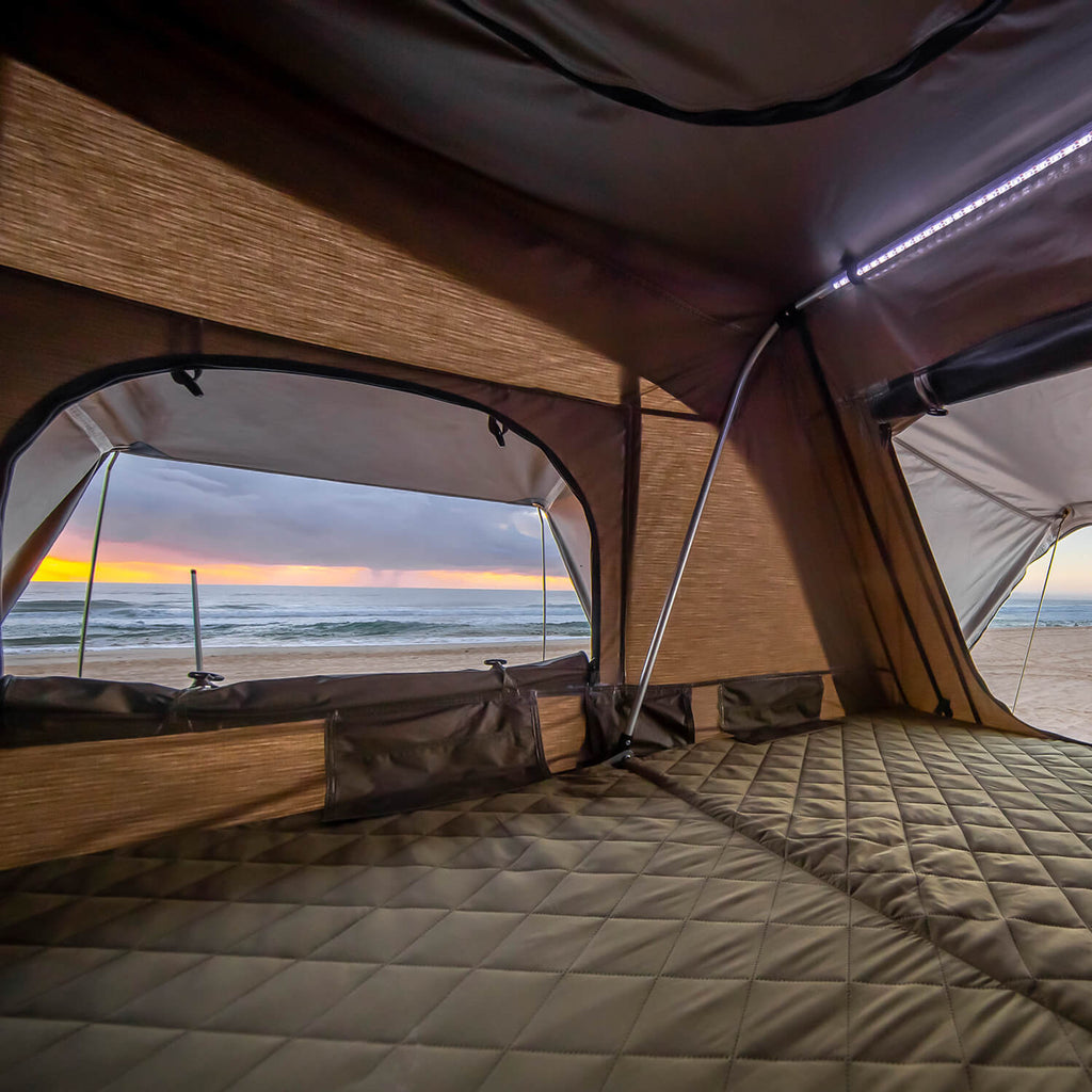 Lightweight Compact ARB Esperance Rooftop Tent - Easy Setup