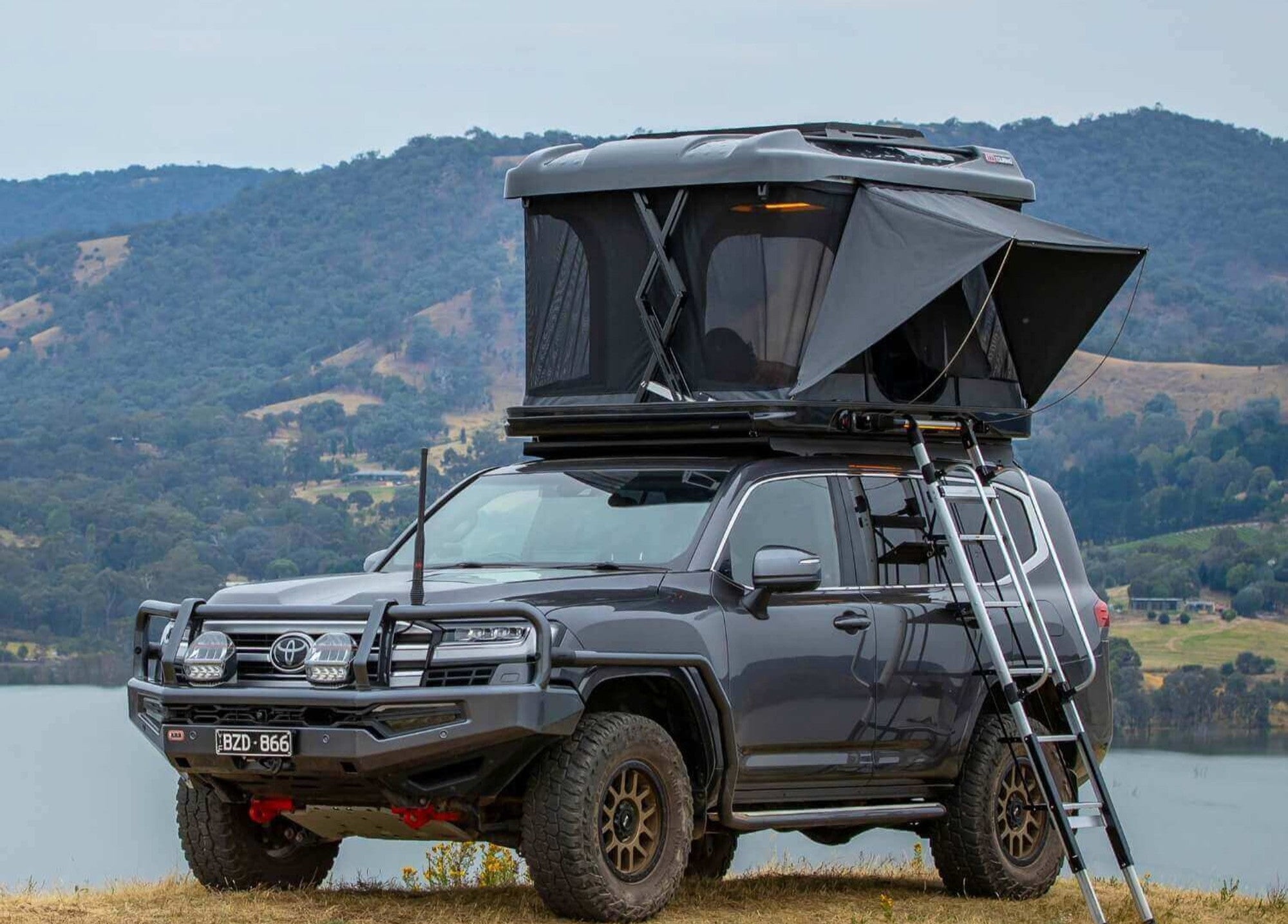 Altitude Hard Shell Electric Rooftop Tent