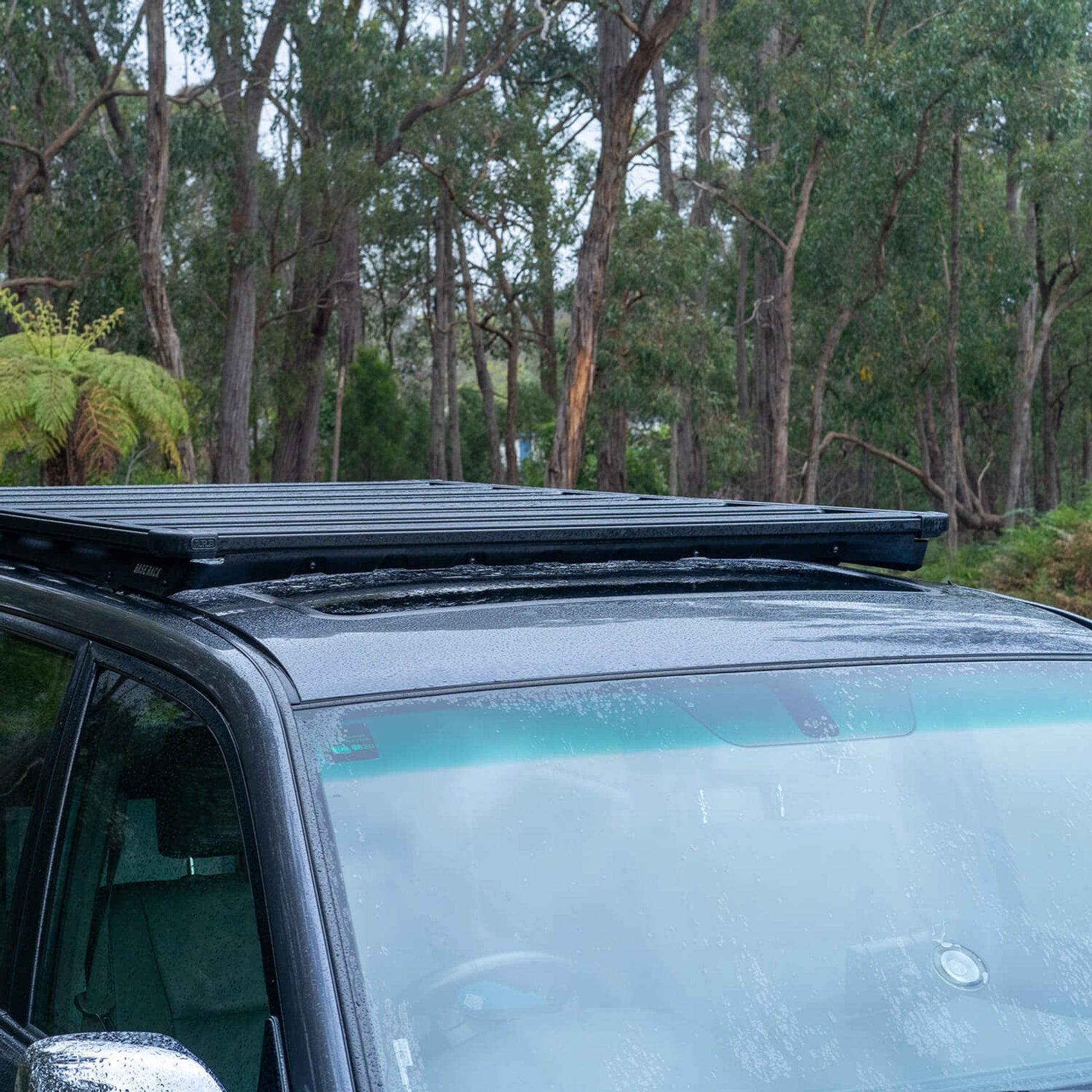 Durable Base Rack Kit with Mount and Deflector 72x51 BASE201