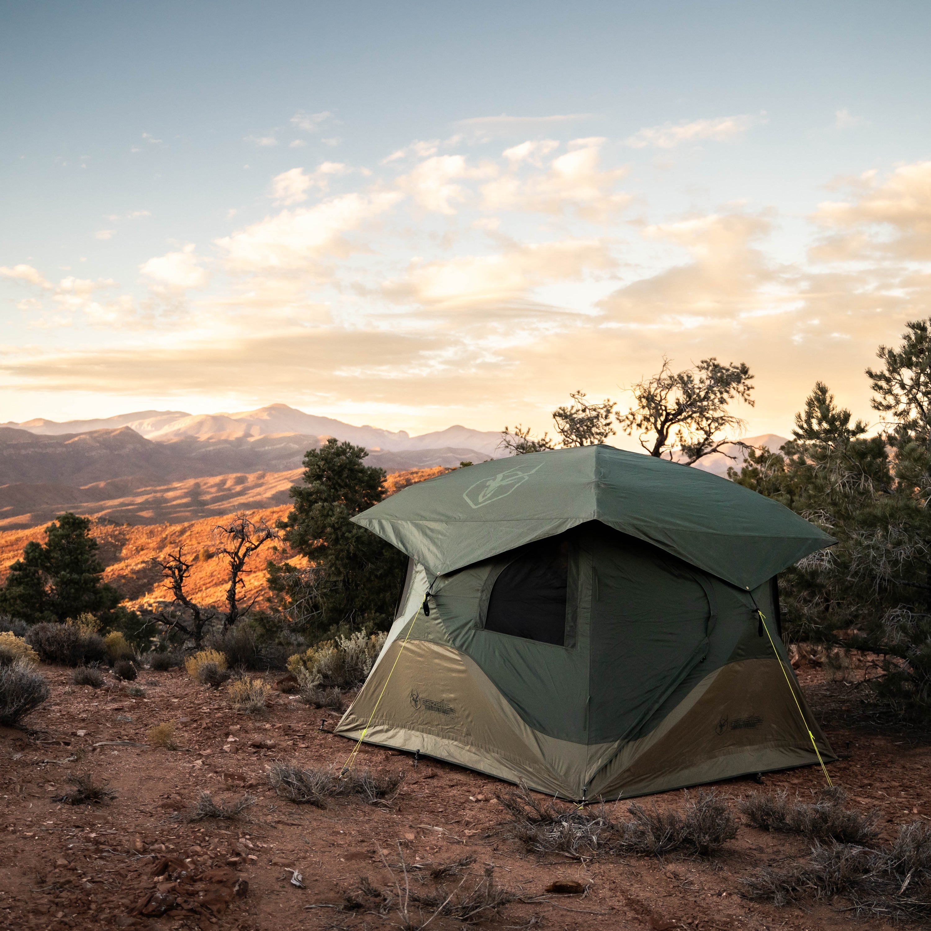 T4 Hub Tent Overland Edition Alpine Green