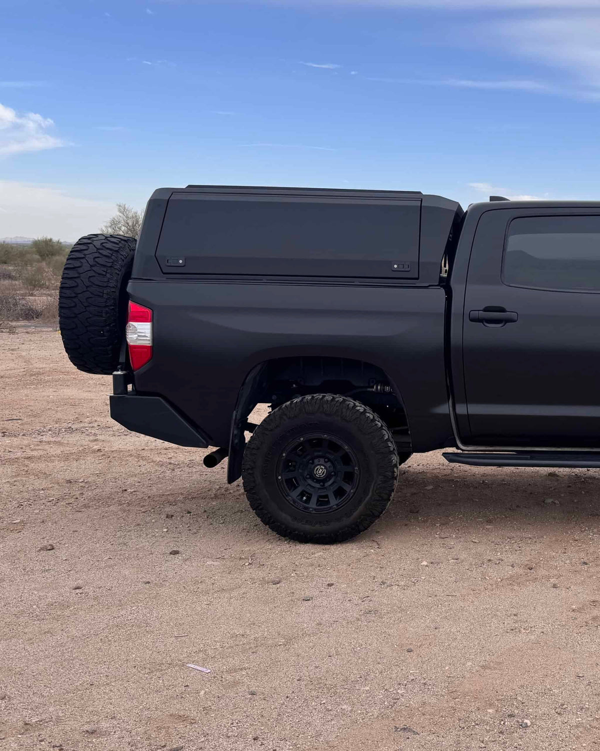 CapRax Aluminum Truck Canopy - Toyota Tundra Gen 2 5.5ft Bed