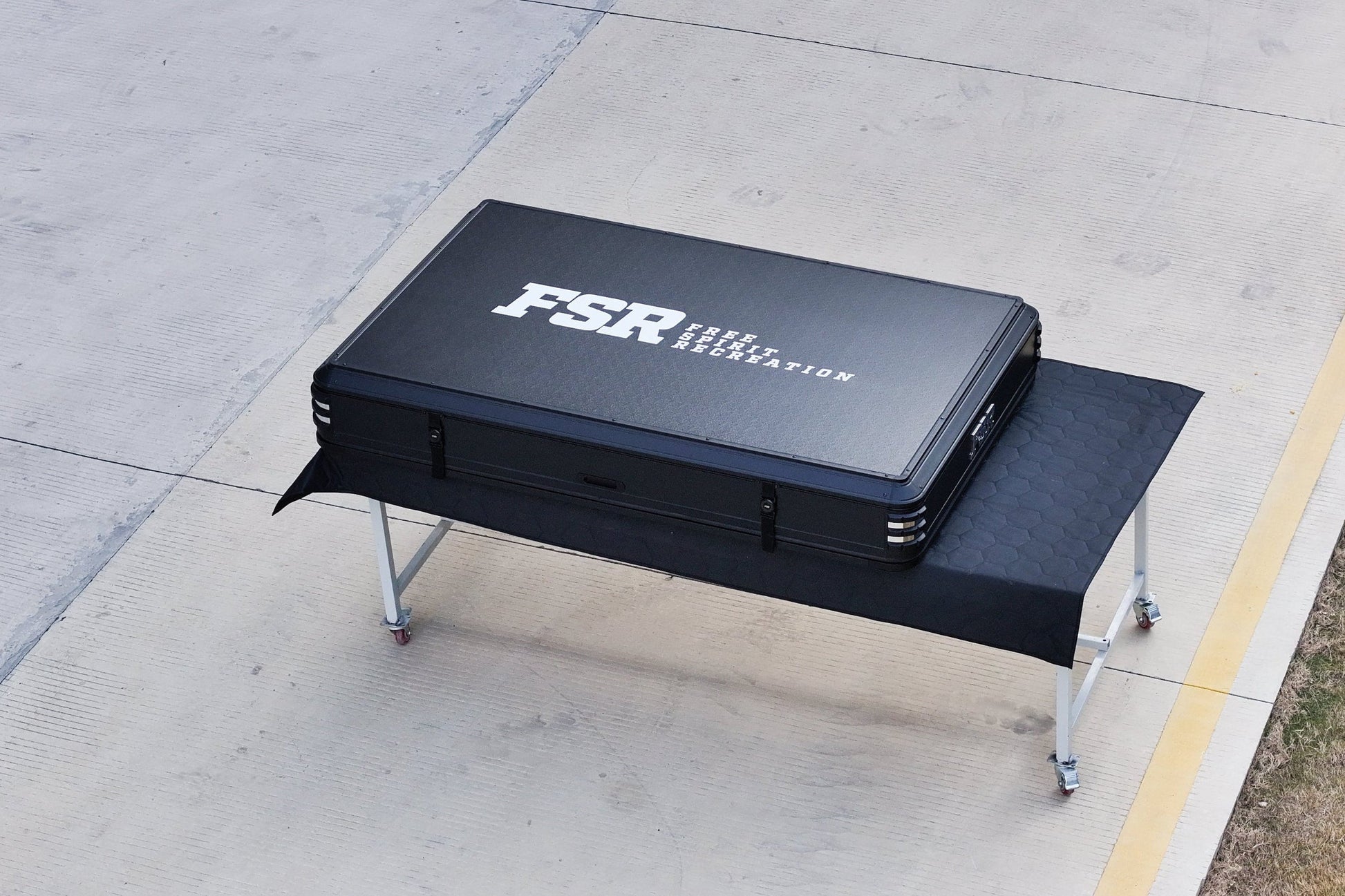 FSR Kali King Rooftop tent
