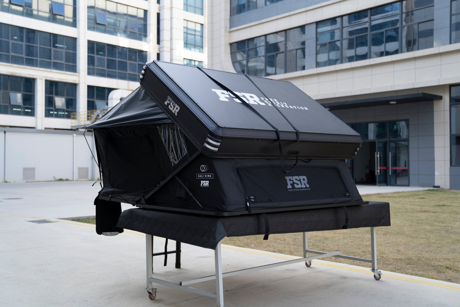 FSR Kali King Rooftop tent
