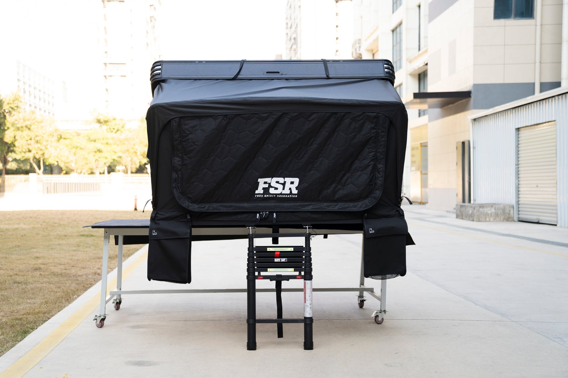 FSR Kali King Rooftop tent