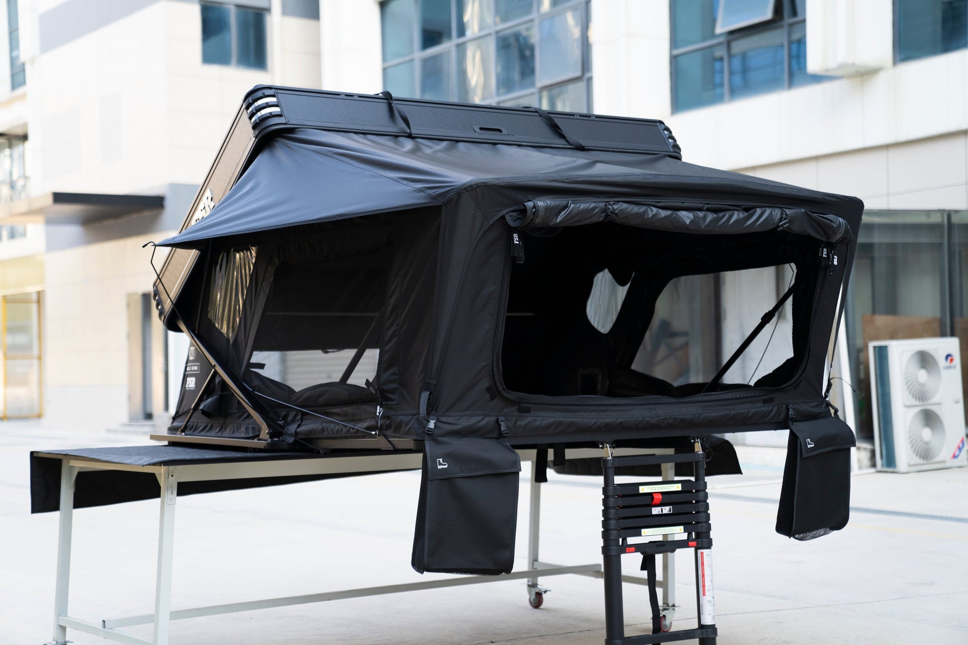 FSR Kali King Rooftop tent