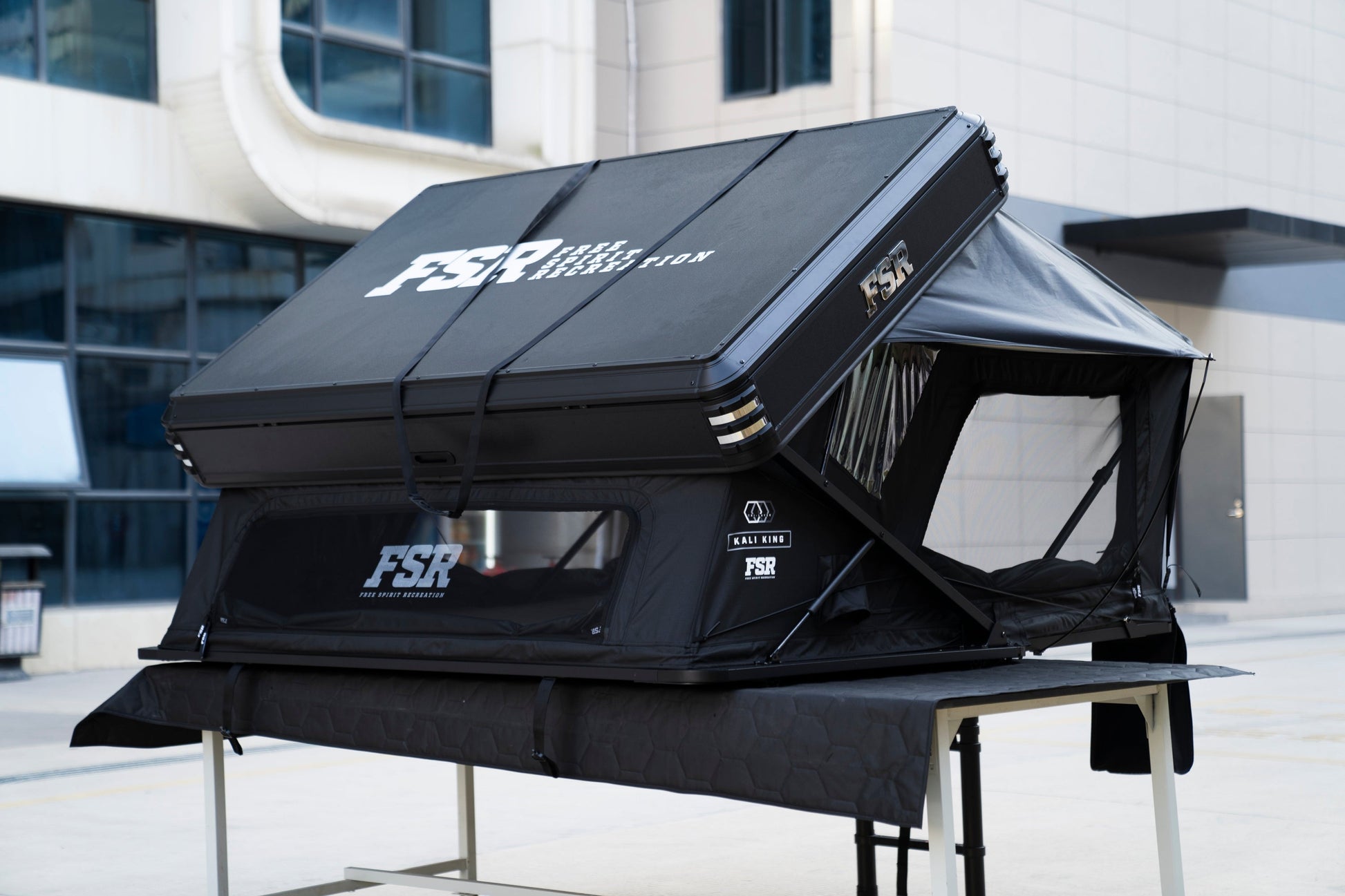 FSR Kali King Rooftop tent