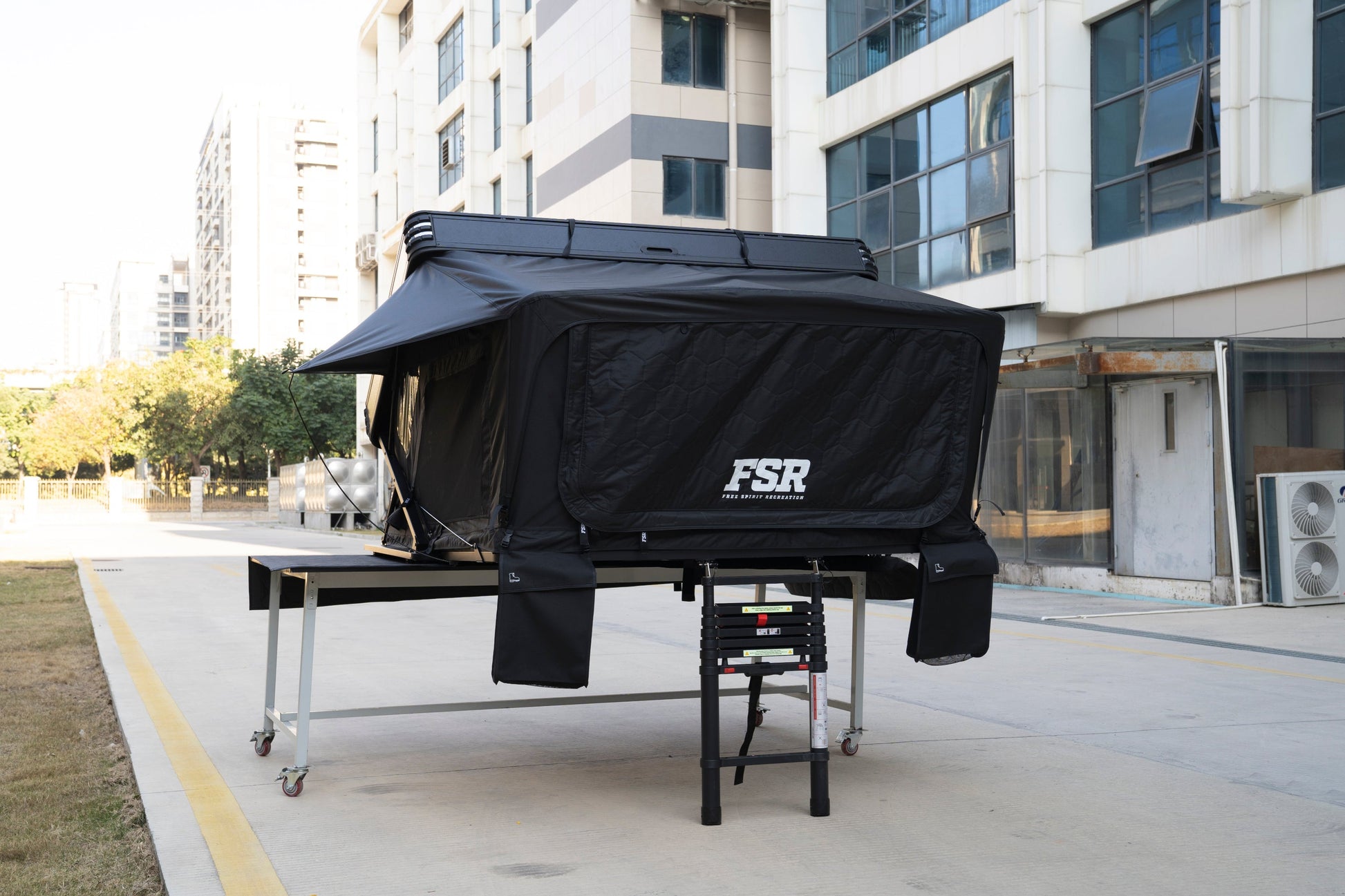 FSR Kali King Rooftop tent