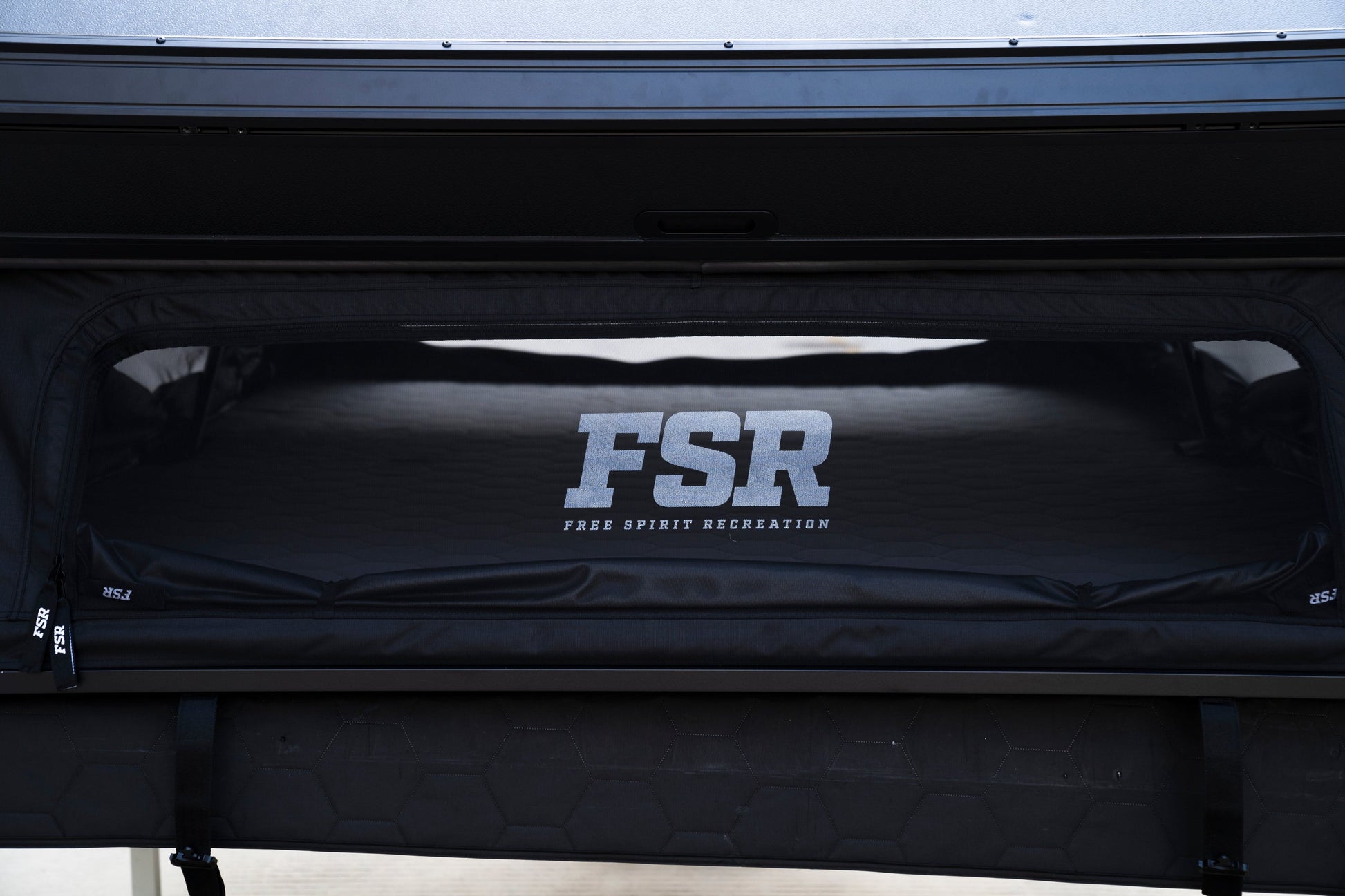 FSR Kali King Rooftop tent