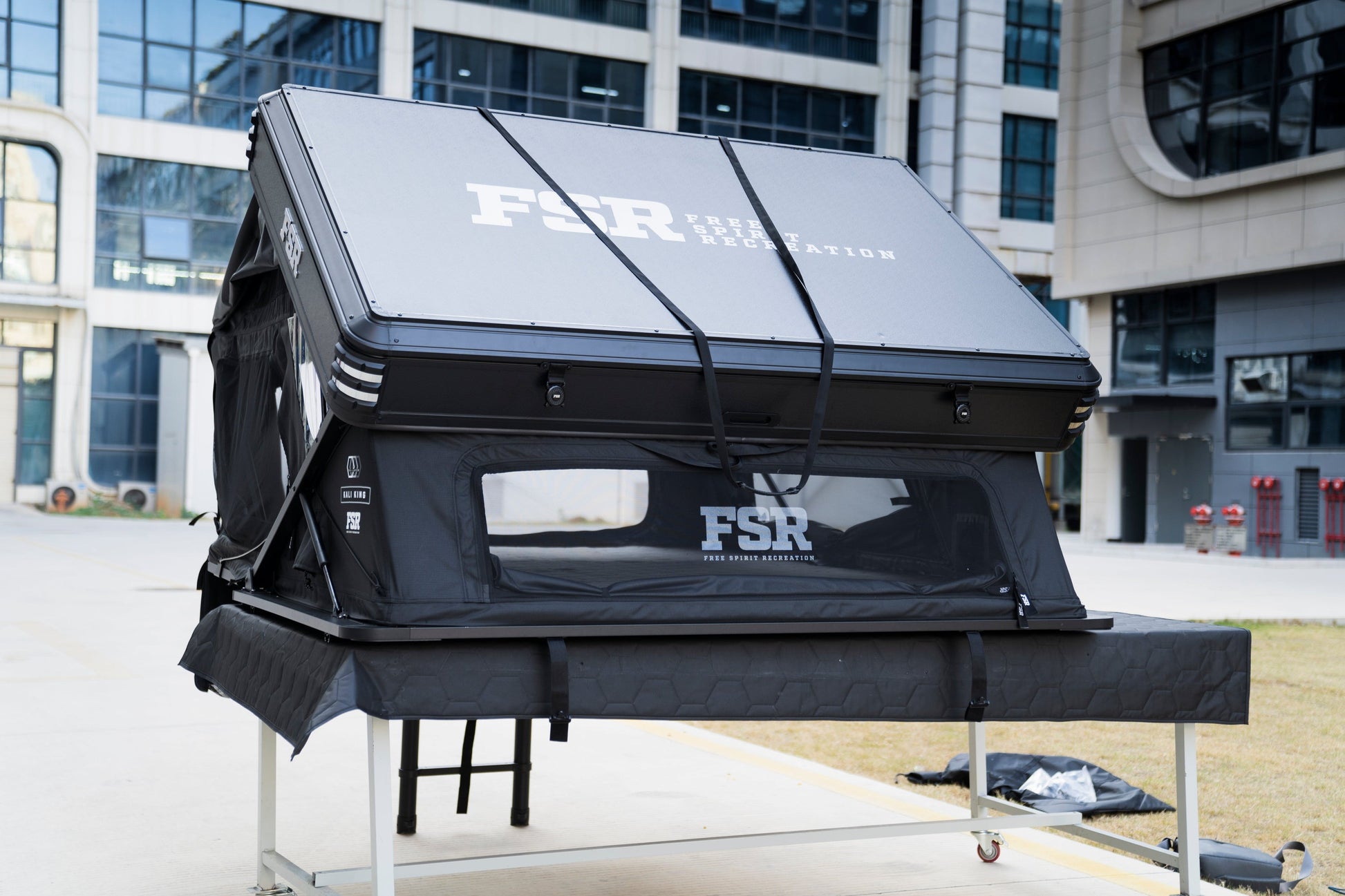 FSR Kali King Rooftop tent