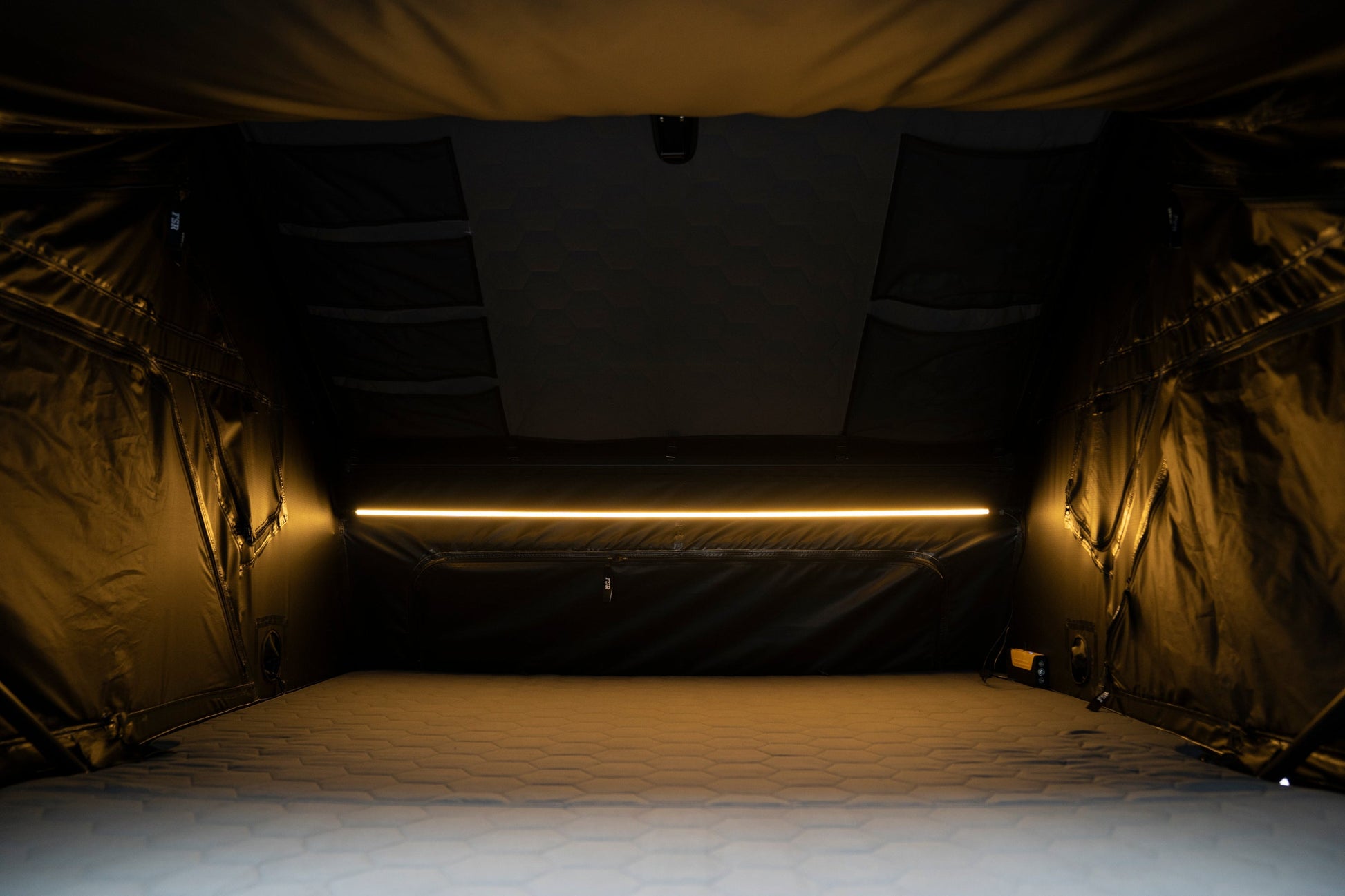 FSR Kali King Rooftop tent