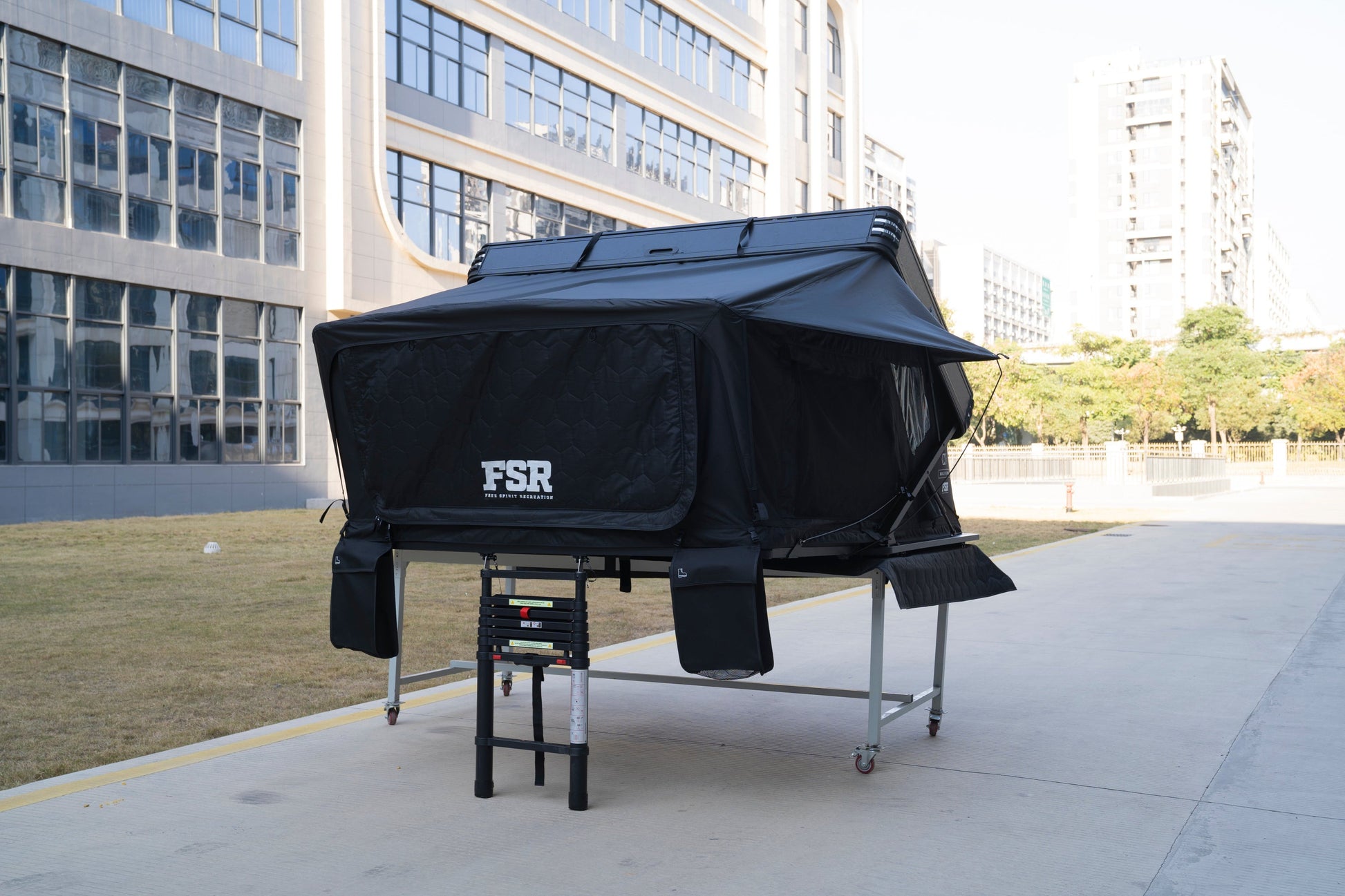 FSR Kali King Rooftop tent
