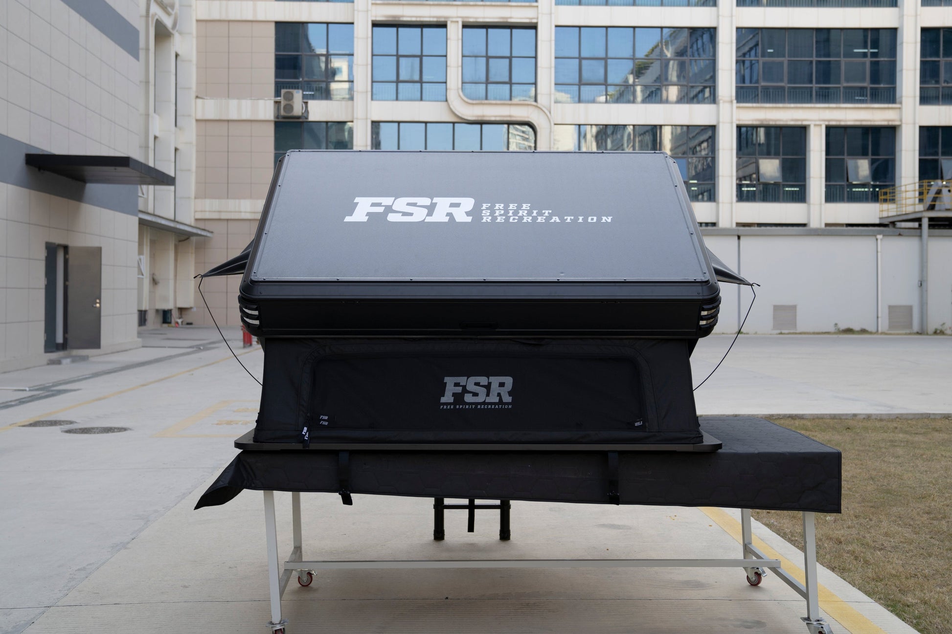 FSR Kali King Rooftop tent