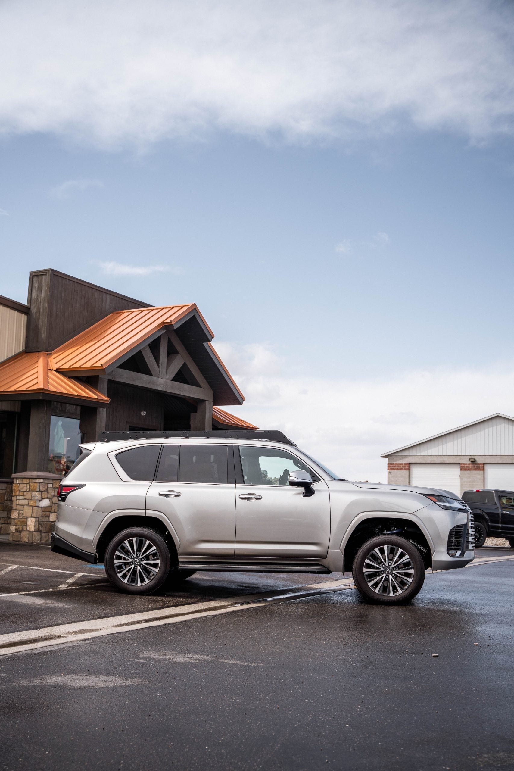 Prinsu LX600 Roof Rack | 2022-2023