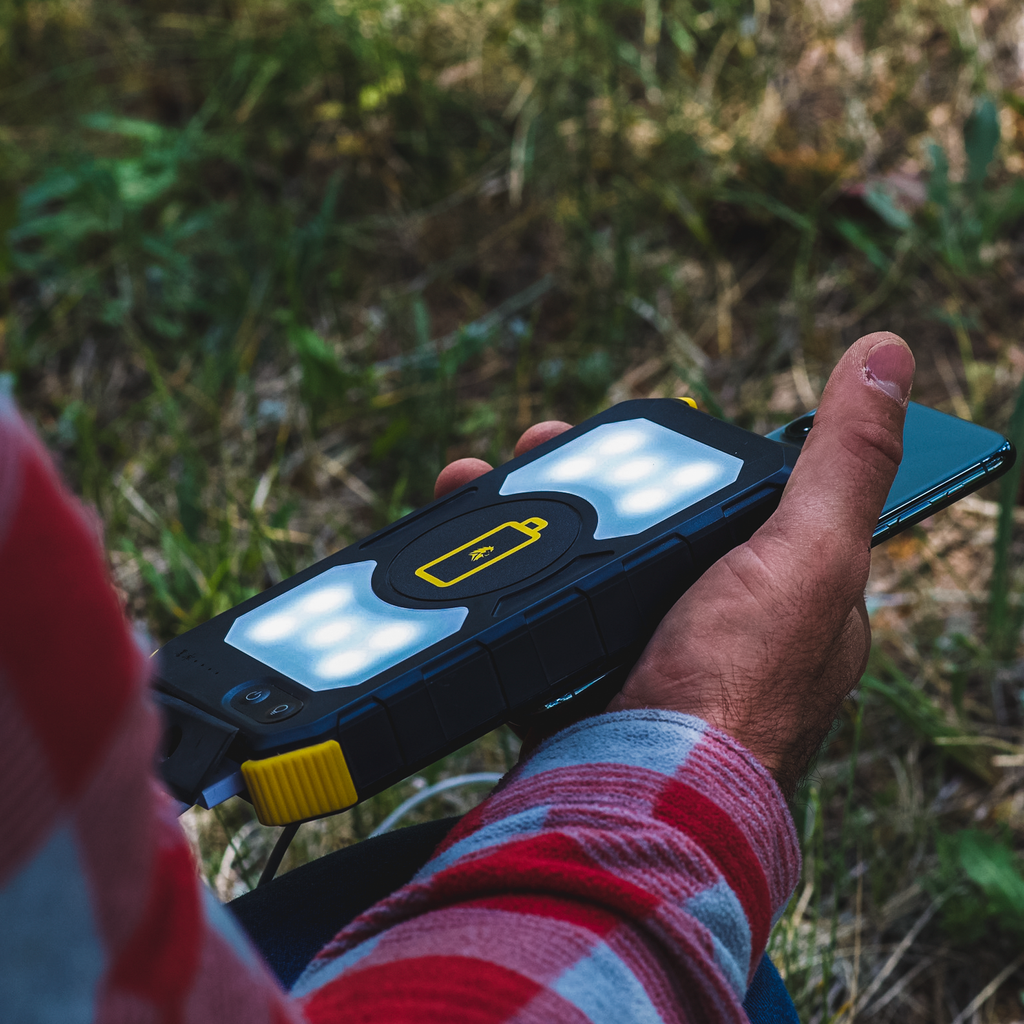 Prowler - Power Bank (74Wh, USB Ports)