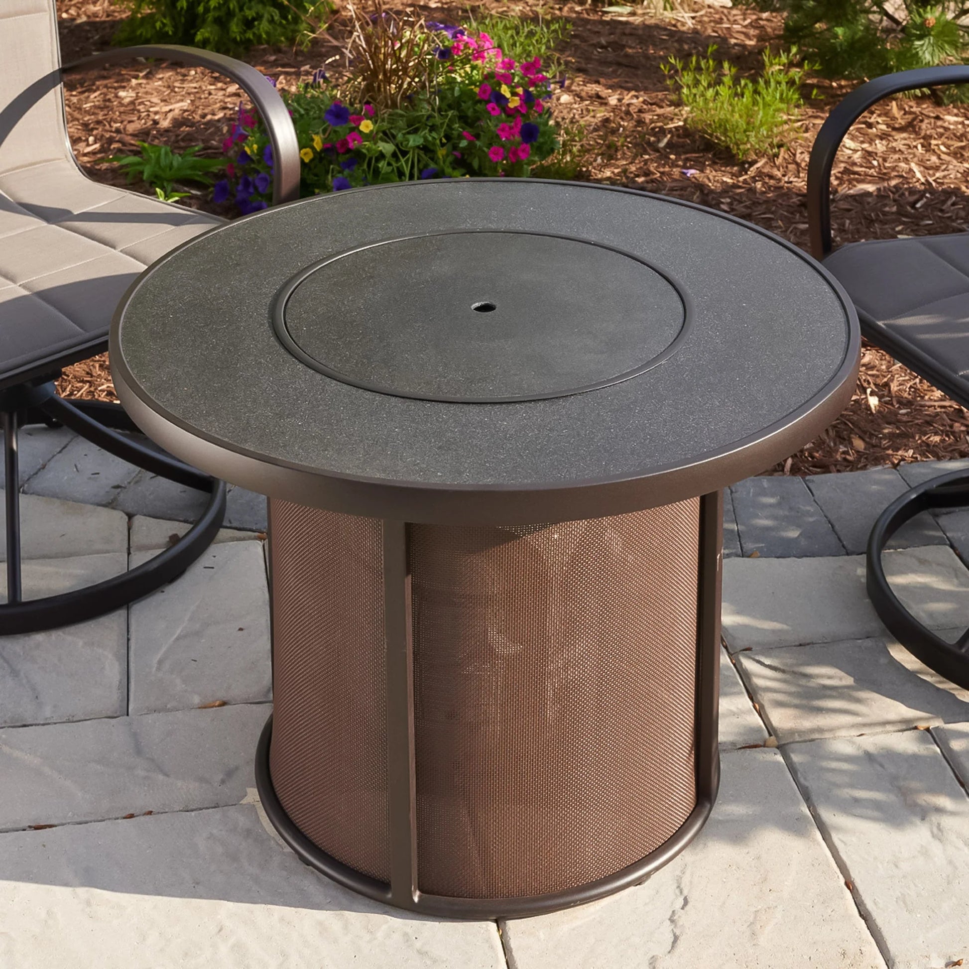 The Outdoor GreatRoom Company Stonefire Round Gas Fire Pit Table