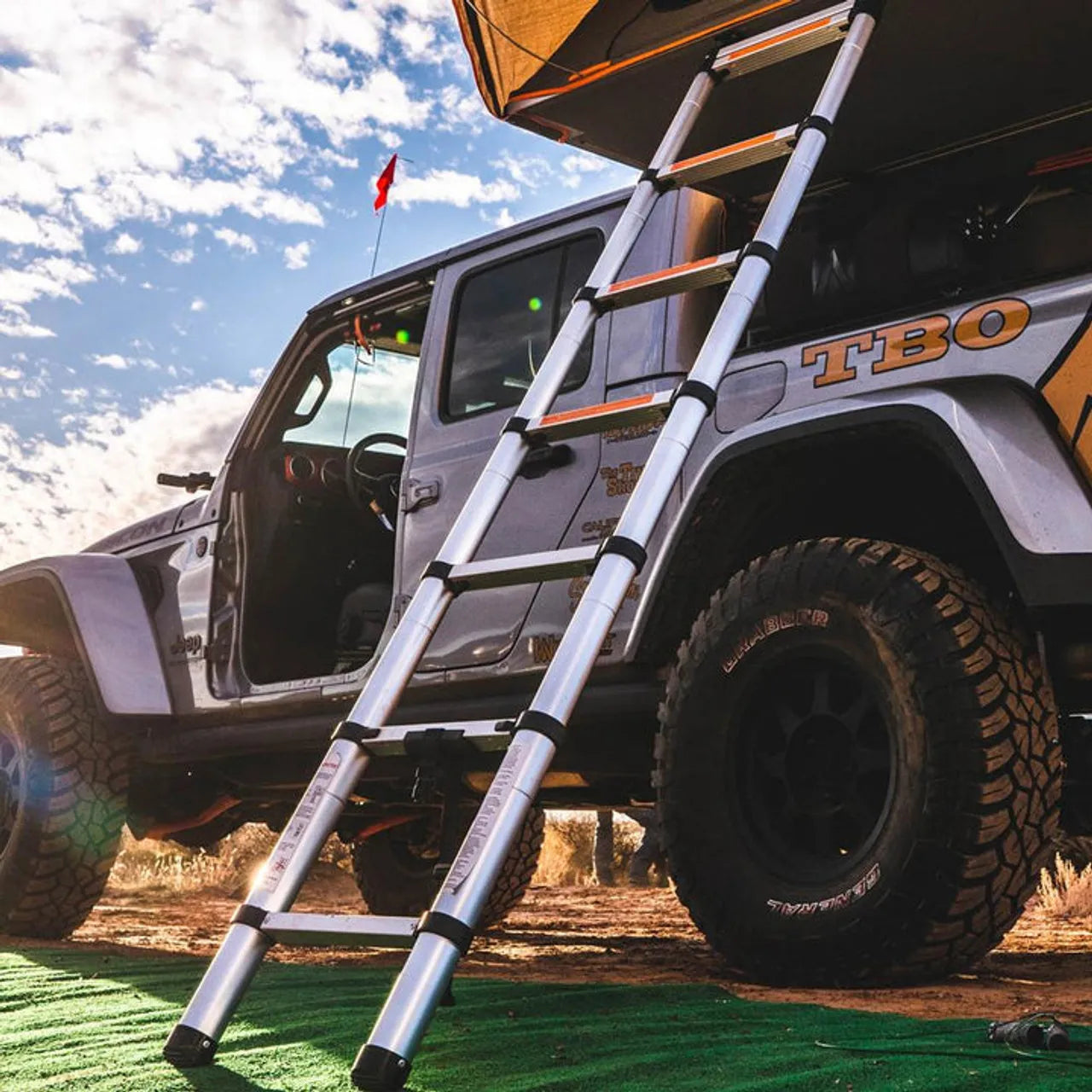 Tuff Stuff Overland Rooftop Tent Telescoping Extension Ladder, 102 inch