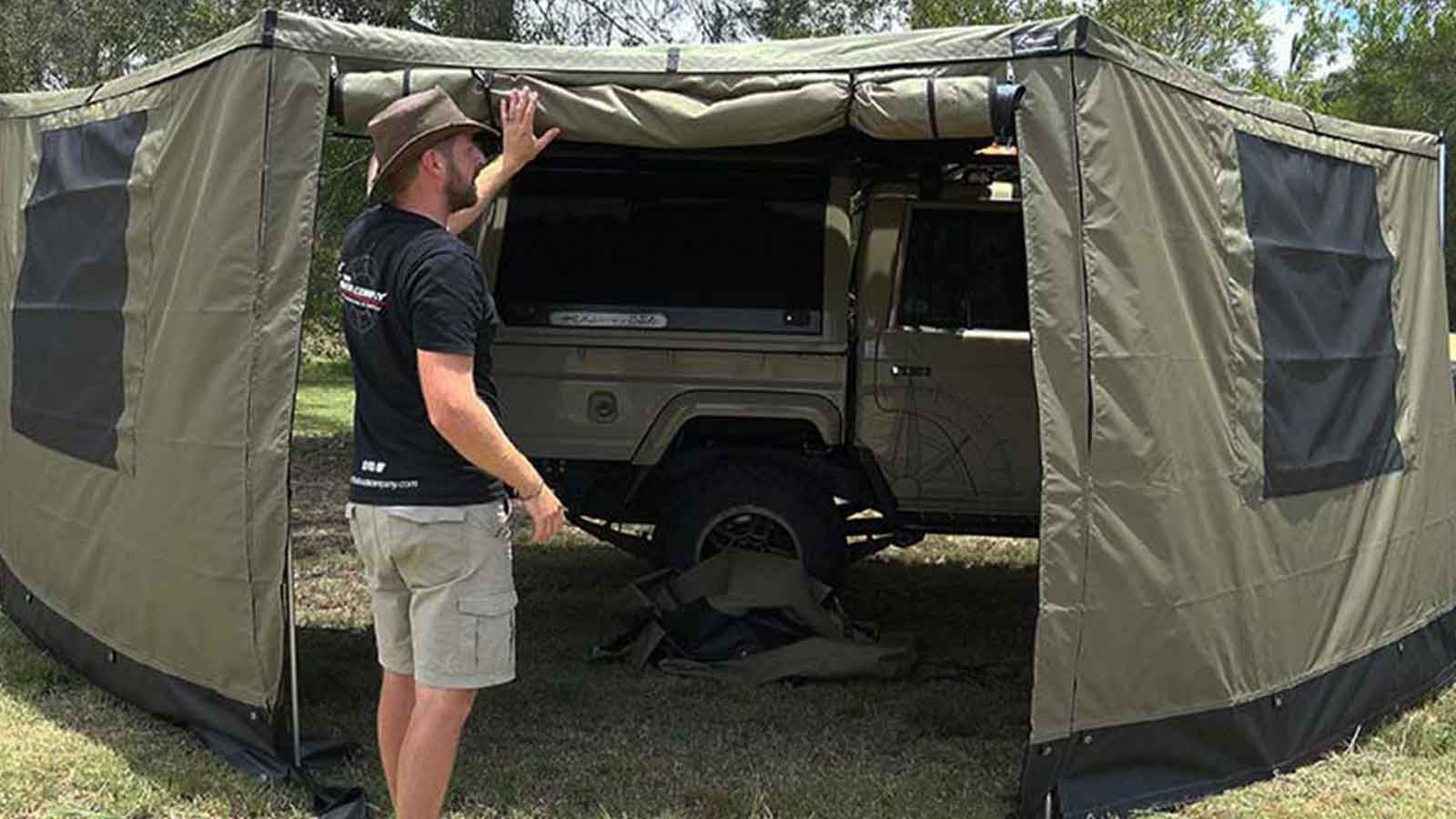180 XT MAX Awning Wall Kit