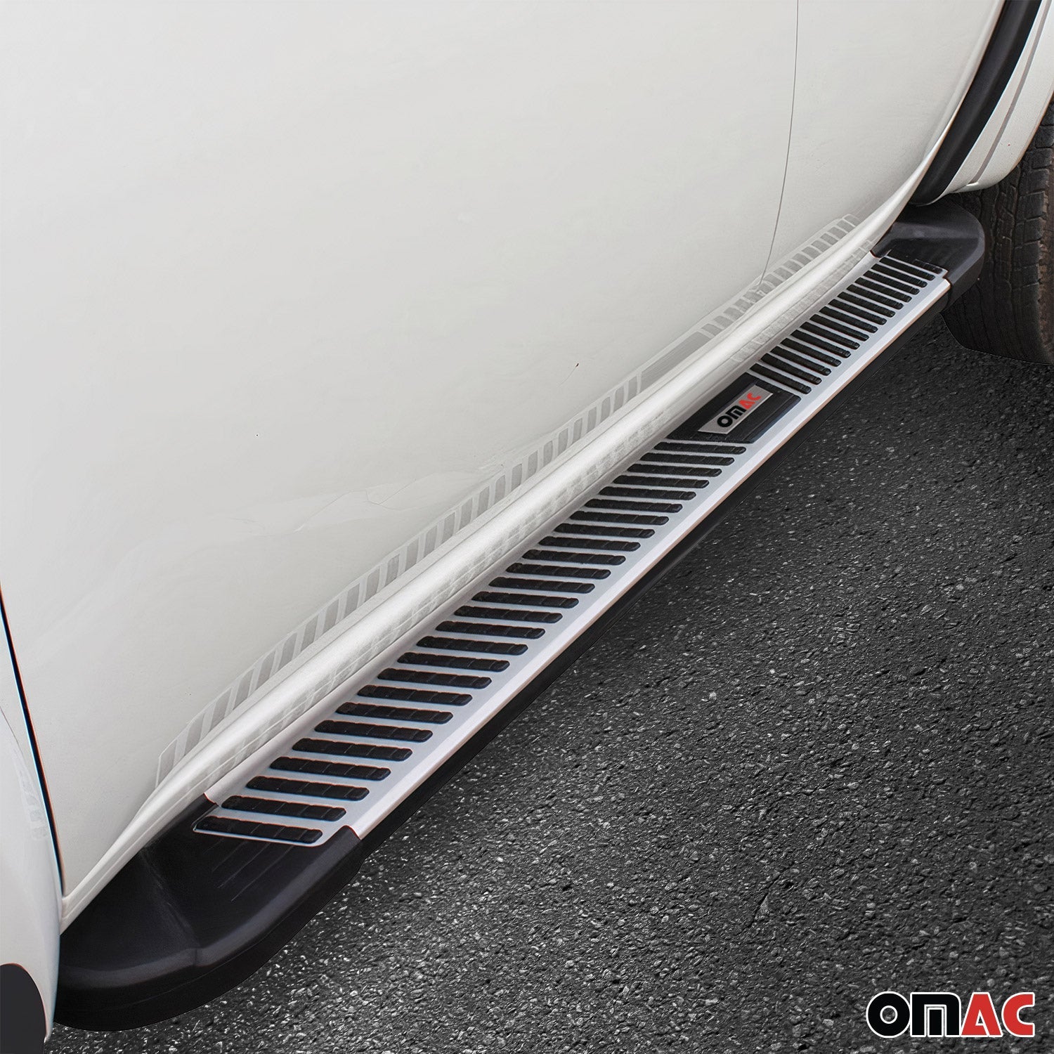 2005-2009 Land Rover LR3 Running Boards Side Steps Silver & Black