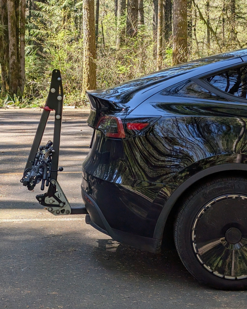 Lolo Racks 4 Bike Rack Optimized for EVs with Foot Activated Tilt and Folding Mast