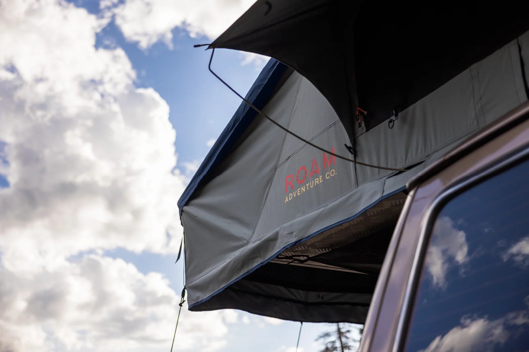 Roam Vagabond XL Rooftop Tent